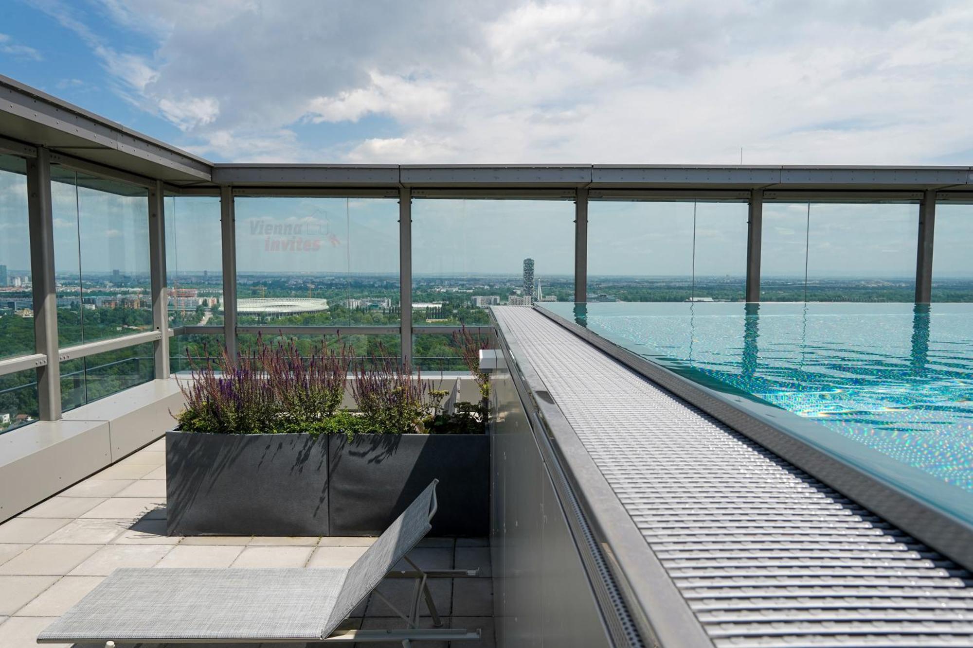 Triiiple 7Heaven - Amazing View On Top Floor With Rooftop Pool Vídeň Exteriér fotografie