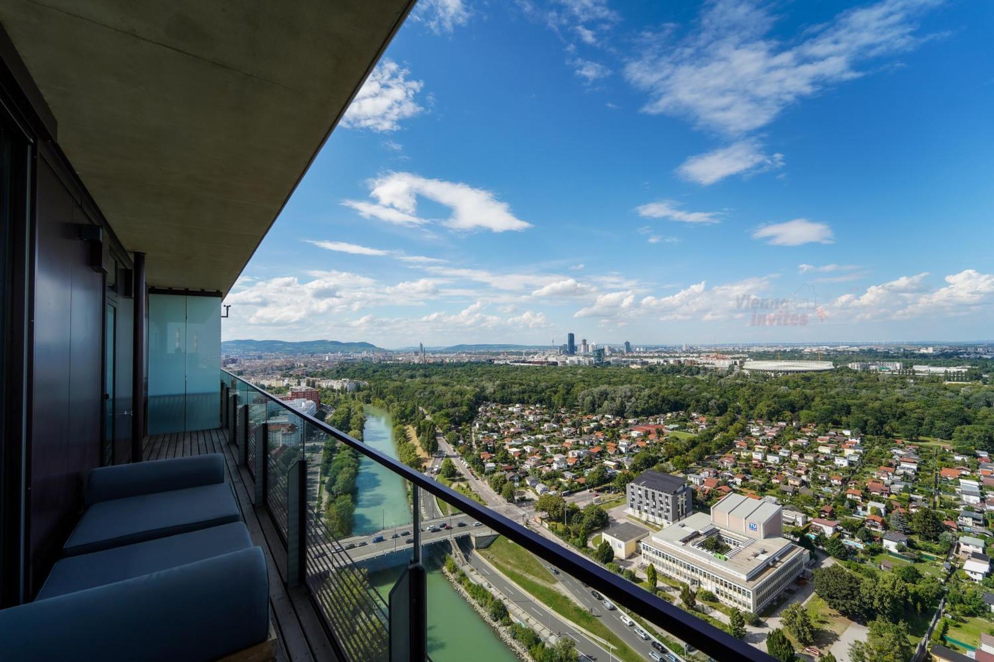 Triiiple 7Heaven - Amazing View On Top Floor With Rooftop Pool Vídeň Exteriér fotografie