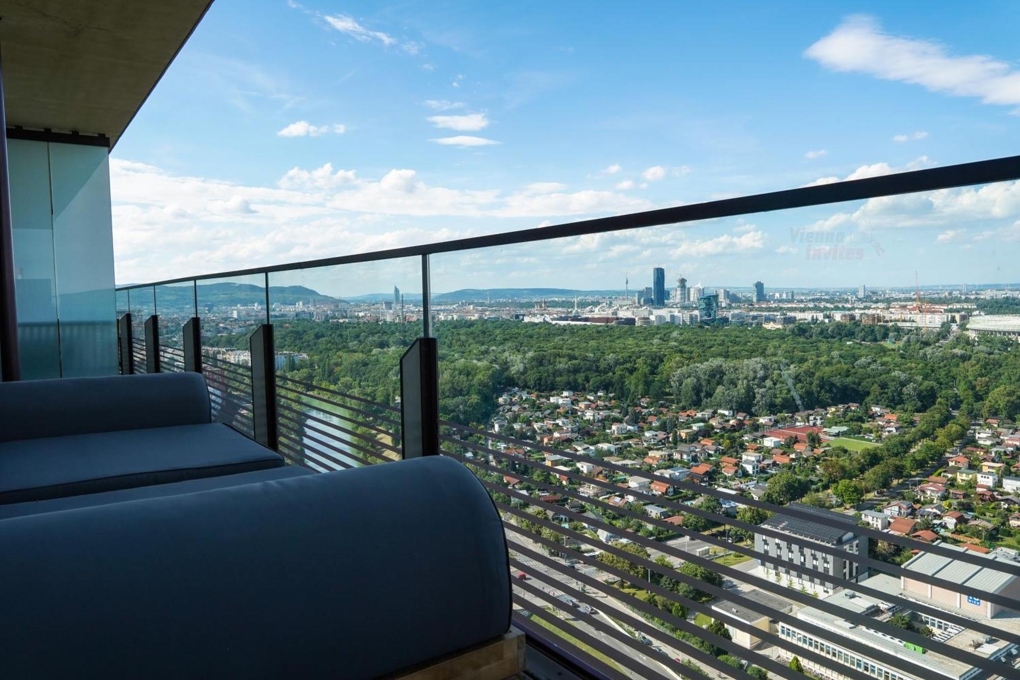Triiiple 7Heaven - Amazing View On Top Floor With Rooftop Pool Vídeň Exteriér fotografie